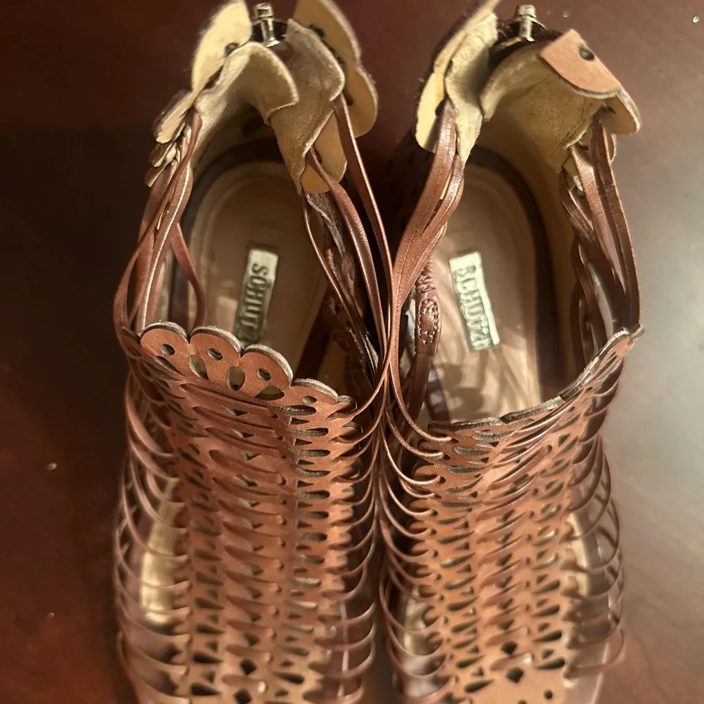 SCHUTZ Tan Gladiator Sandals small wedge heel size 9 leather - Image 12