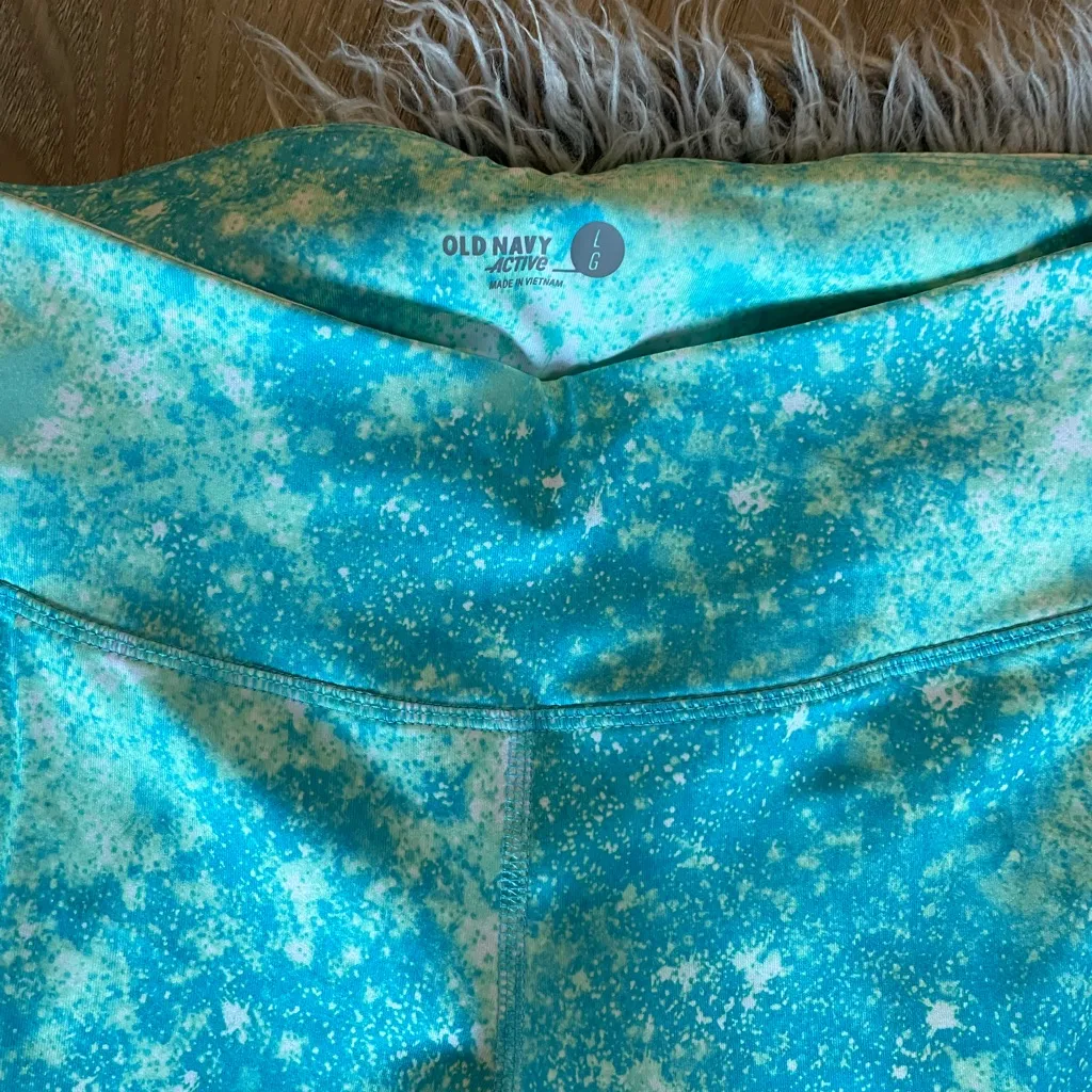 🩵Old Navy Teal Splatter Print Compression Leggings - Image 3