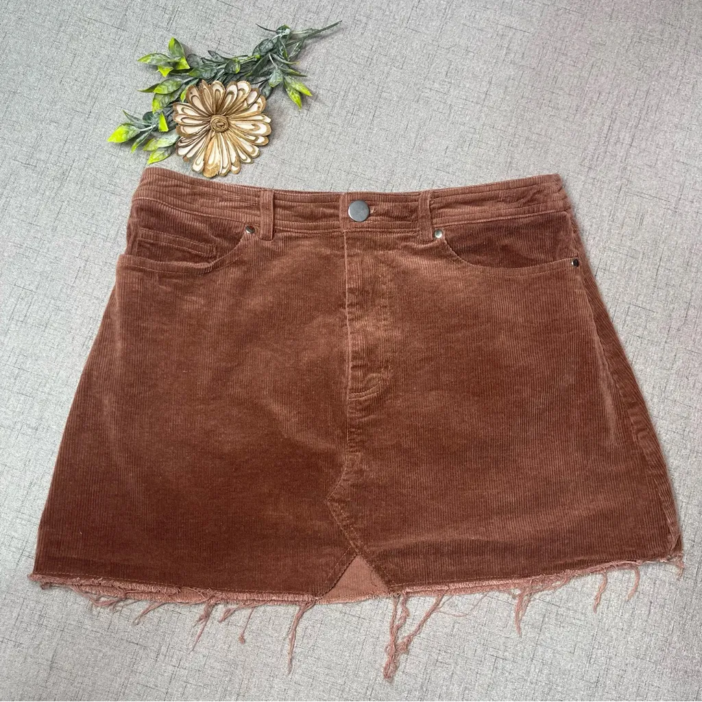 Lulu’s Happy Go Lucky Brown Corduroy Mini Skirt Frayed Hem Large - Image 7