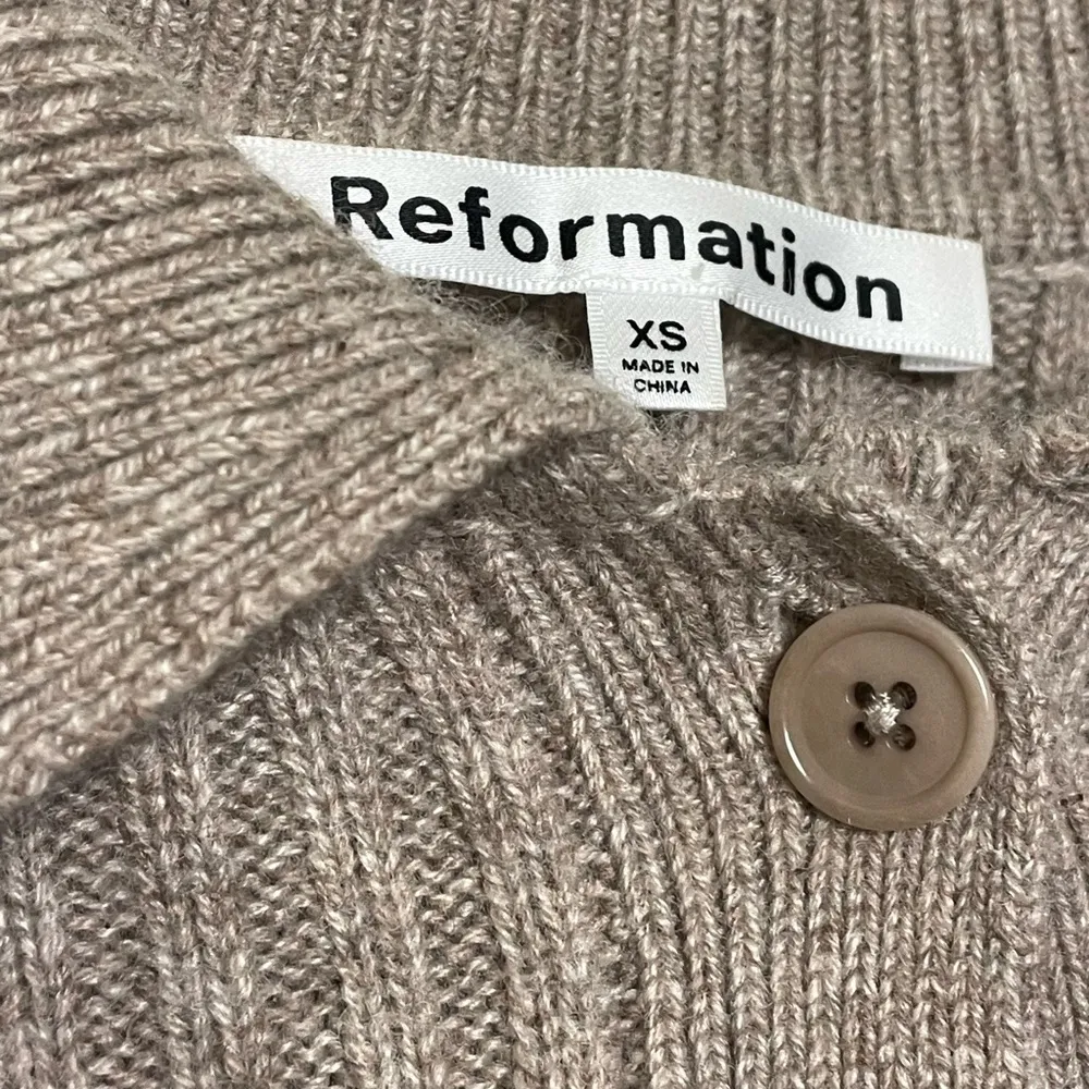 Reformation  Fantino Cashmere Collared Cardigan - Image 9