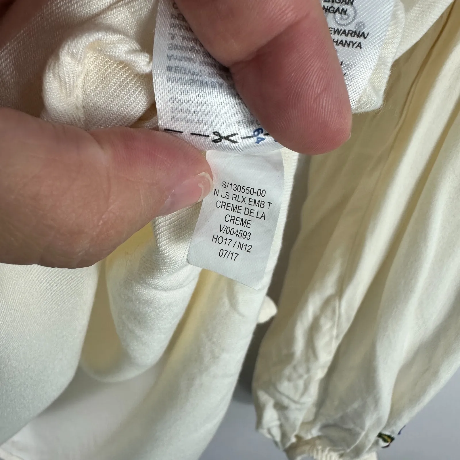 Old Navy Tunic Top XS Ivory Boho Embroidered Sleeve Peasant Tassel‎ Festival - Image 5