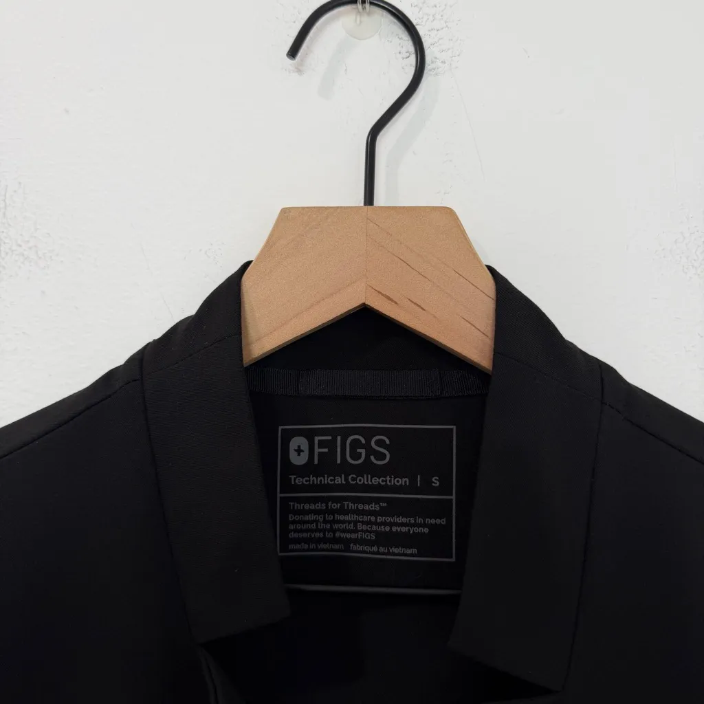 FIGS Inala Slim Scrub Top in Black Short Sleeve Size Small - Image 3