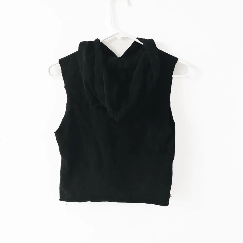 Makeup Artist Makeup Hoodie Sleeveless Cropped Hooded Sweatshirt Top Black - Image 6