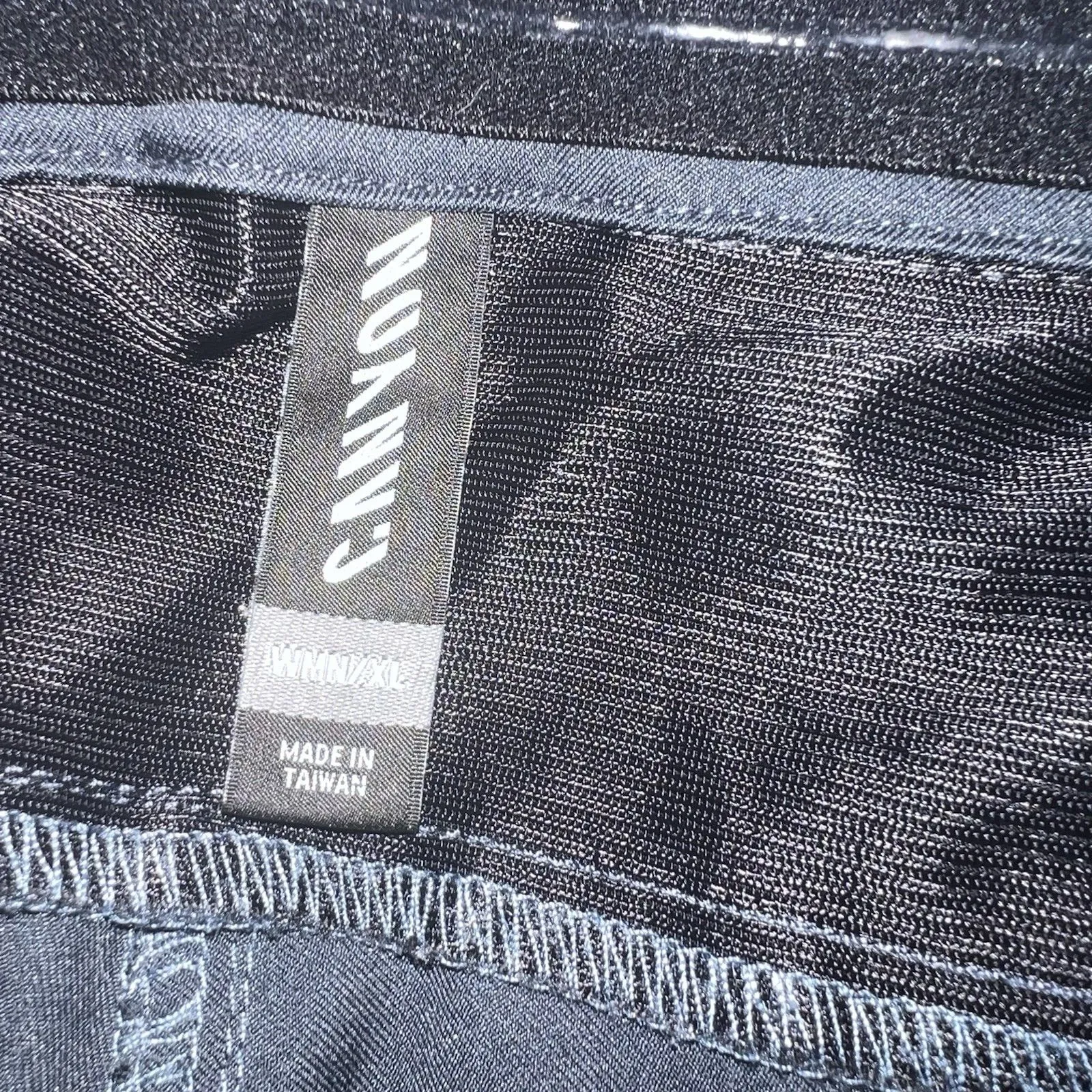 Canyon Women’s Riders Shorts XL Vented Blue - Image 3