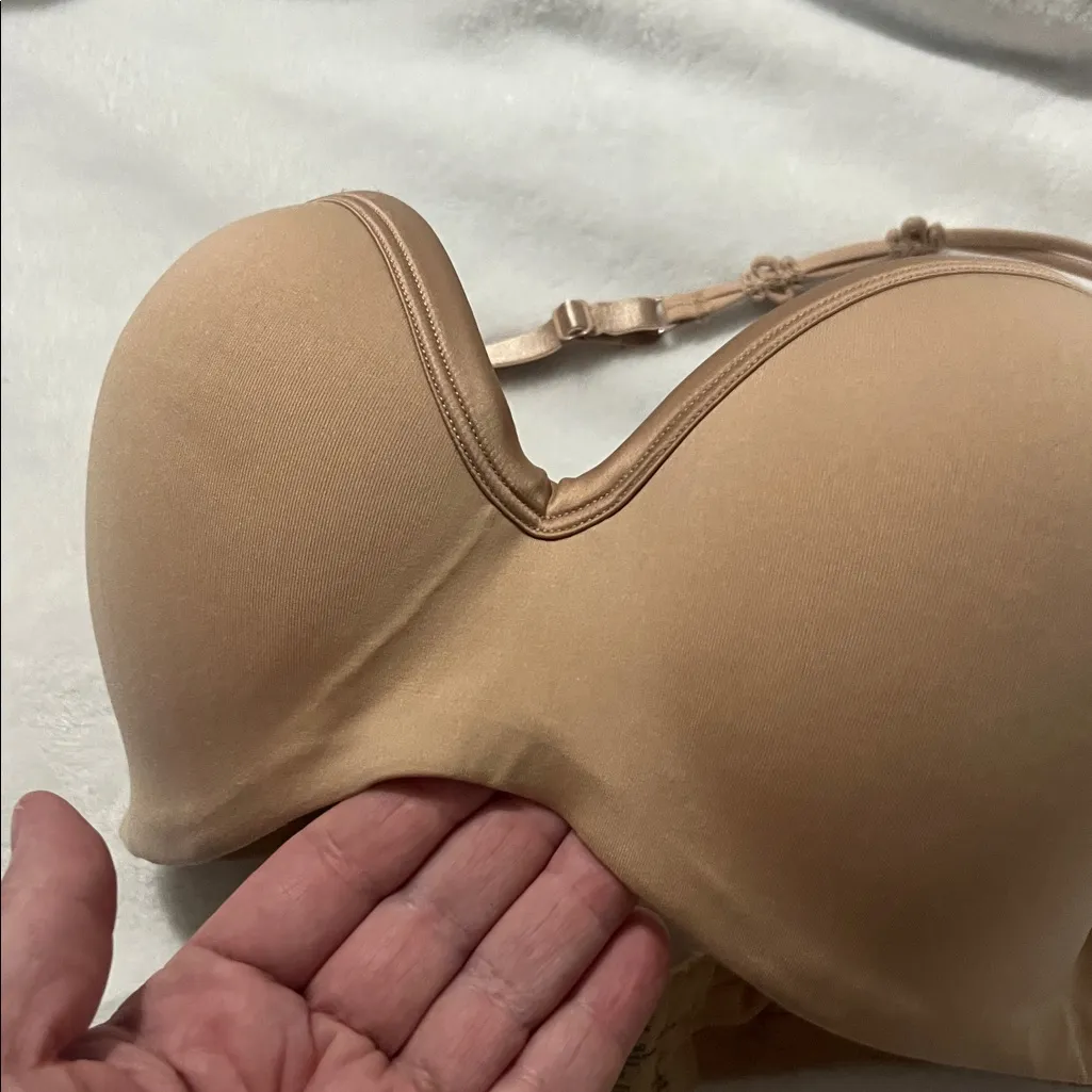 New Le Mystere Woman’s Strapless Bra Size 32D Nude Beige Style 7759 NWT Tan - Image 5