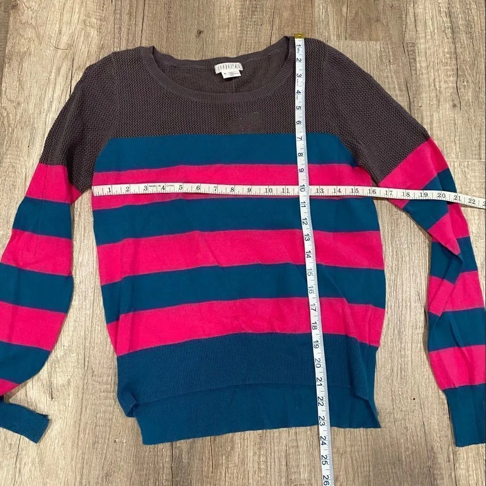 NWT Urban Outfitters Striped Sweater medium nwt loose‎ knit Beachy pink blue - Image 4