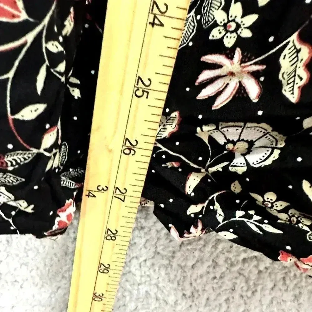 Old Navy ditsy floral top womens large black‎ oversized tassel cottagecore boho - Image 4