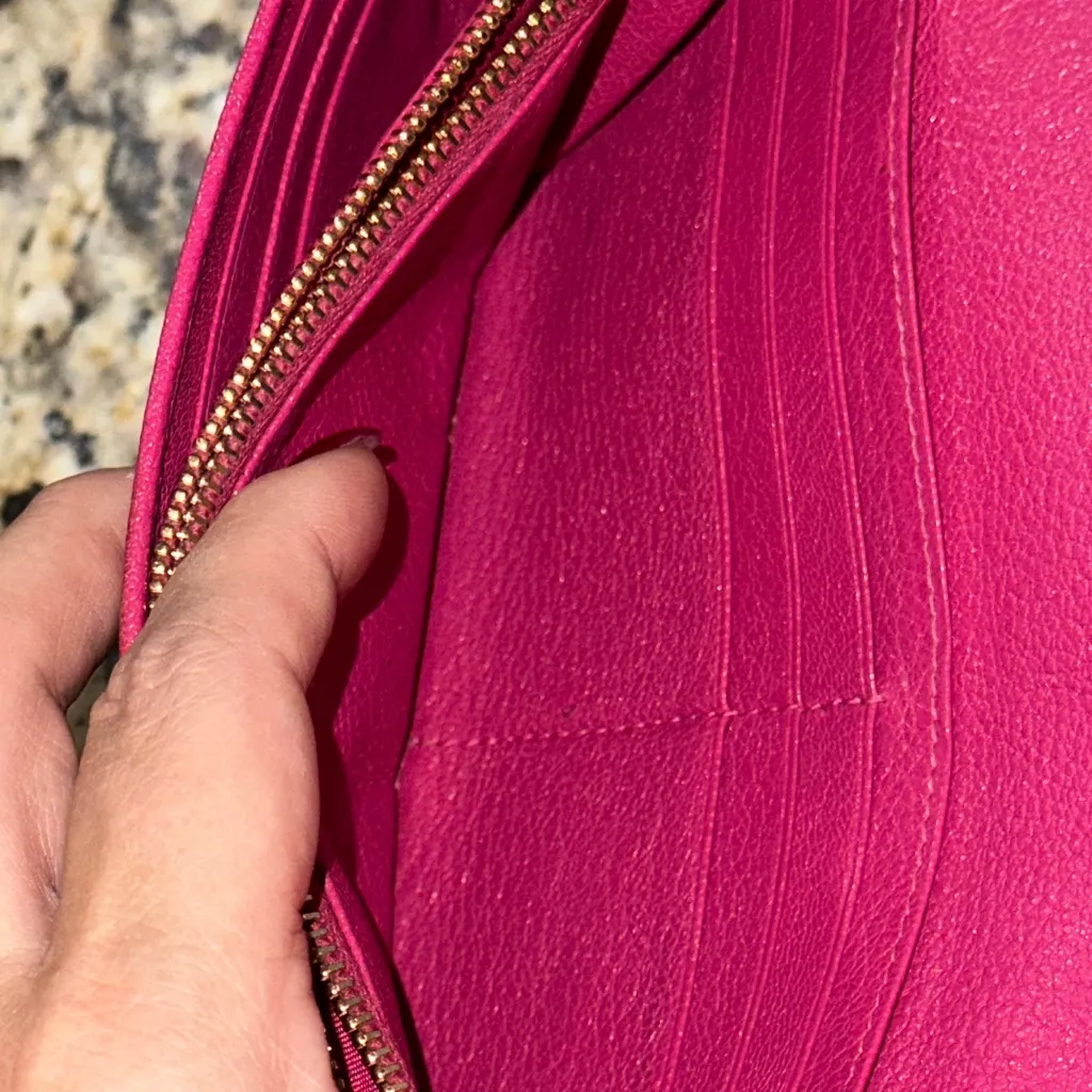 Miu Miu Two-Tone Pink Leather Wallet - Image 9