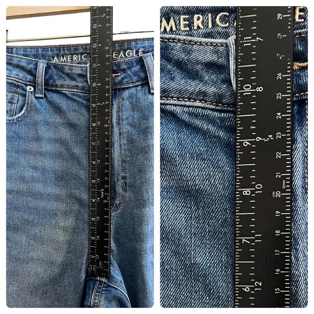 American Eagle  Distressed Busted Knees Mom Jean Size 8R 27 Inch Inseam - Image 5