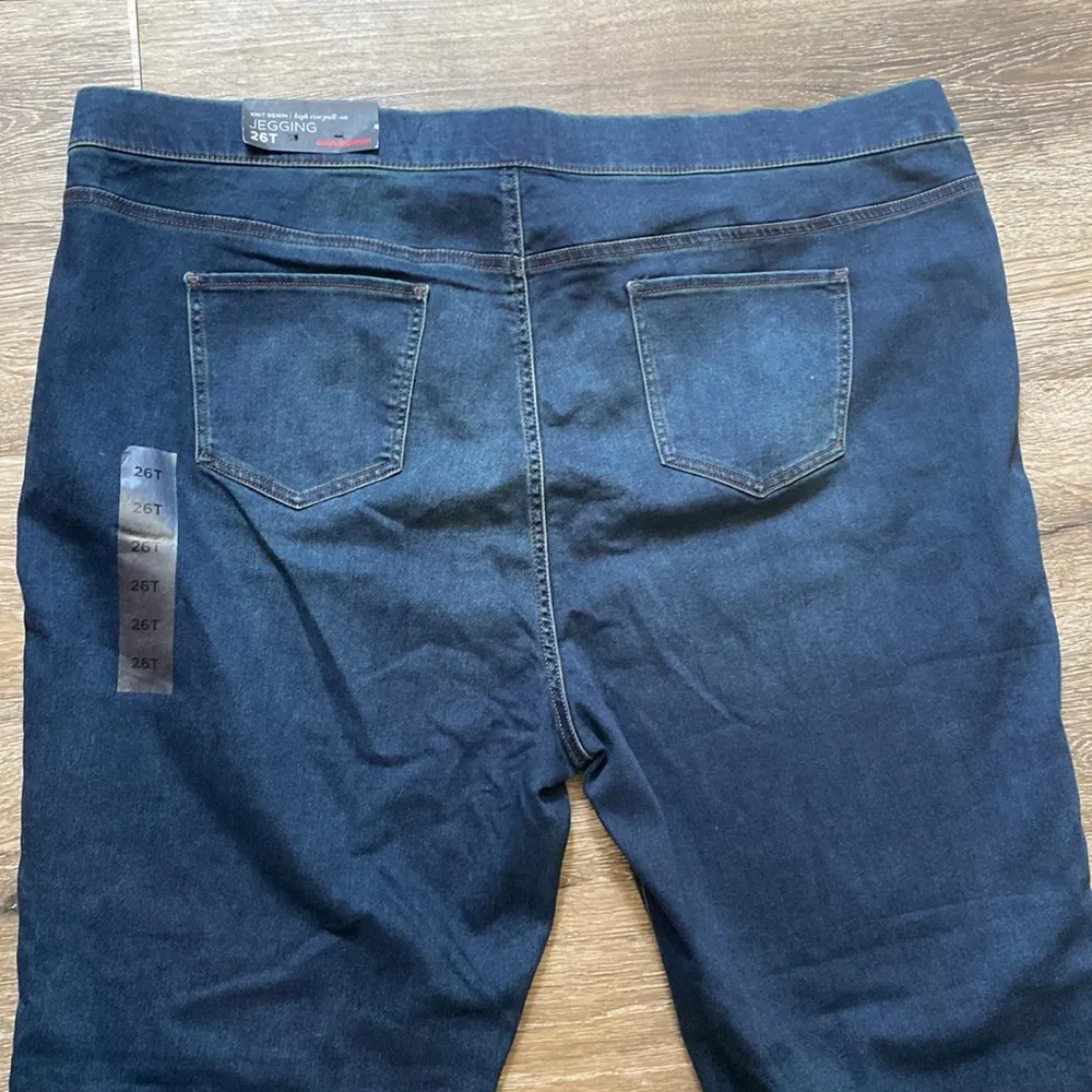 NEW Avenue Denim High Rise Jegging Pull On Jeans 26T Knit Denim Super Soft Blue Size undefined - Image 4