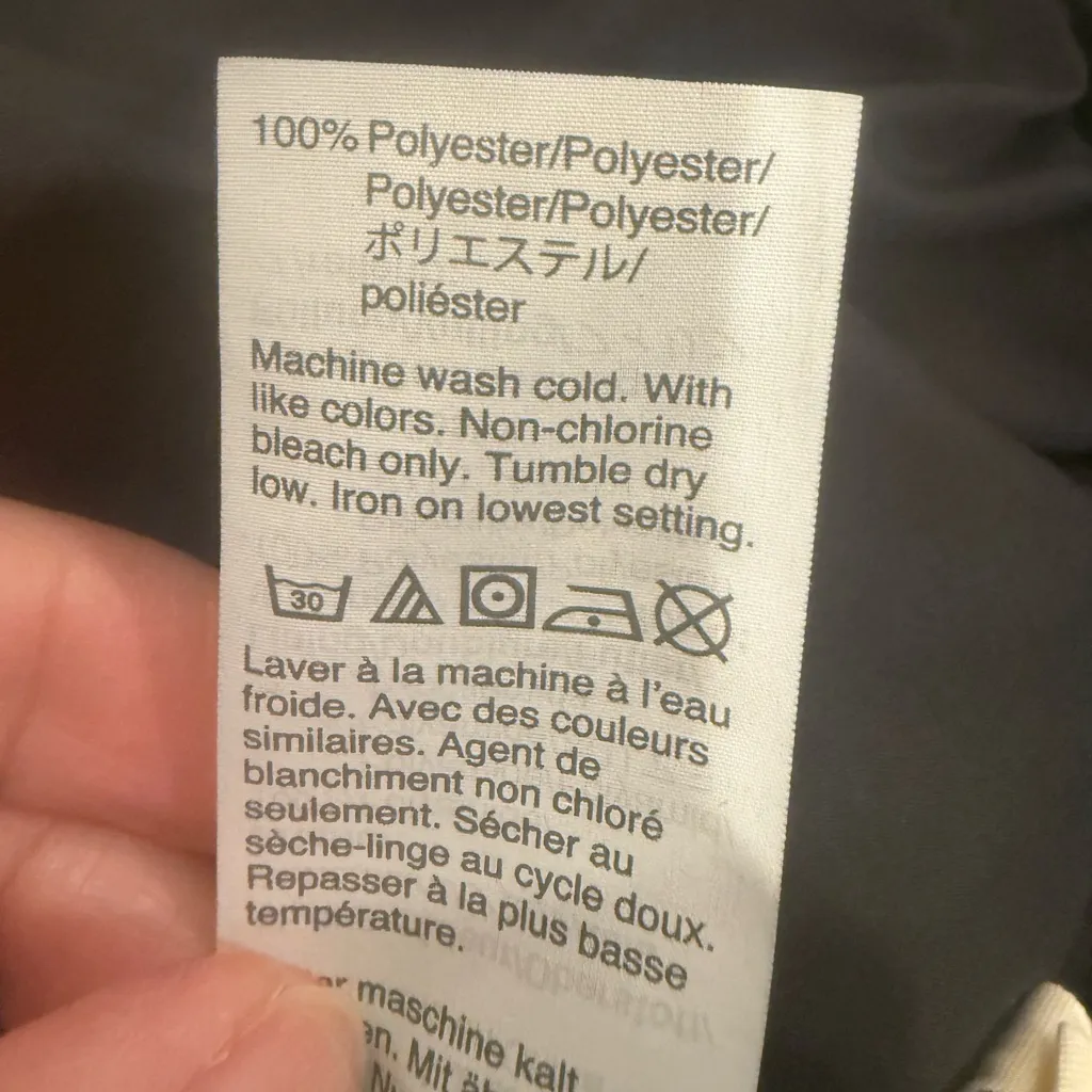 Madewell  Chevron Packable Puffer Jacket in Black - Image 10