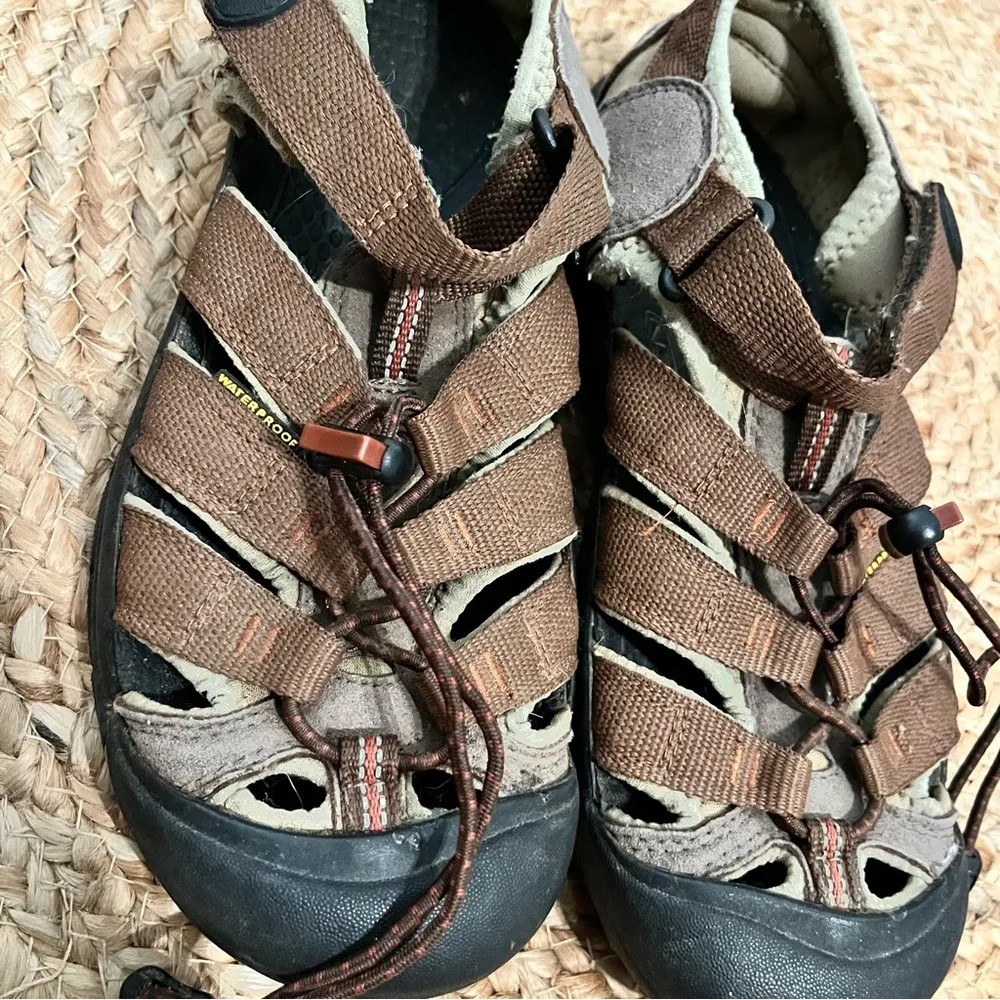 Keen Brown Newport Sandals Women's Size 5 Waterproof 1006570 LW Hiking - Image 4