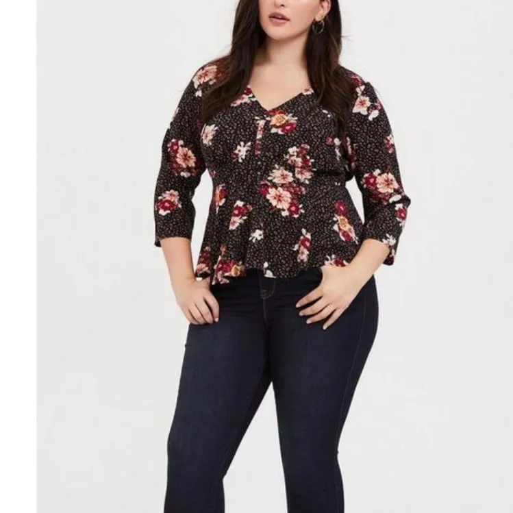 Torrid Floral Animal Print Cropped Peplum 3/4 Sleeve Corset Top‎ Size 2X - Image 3