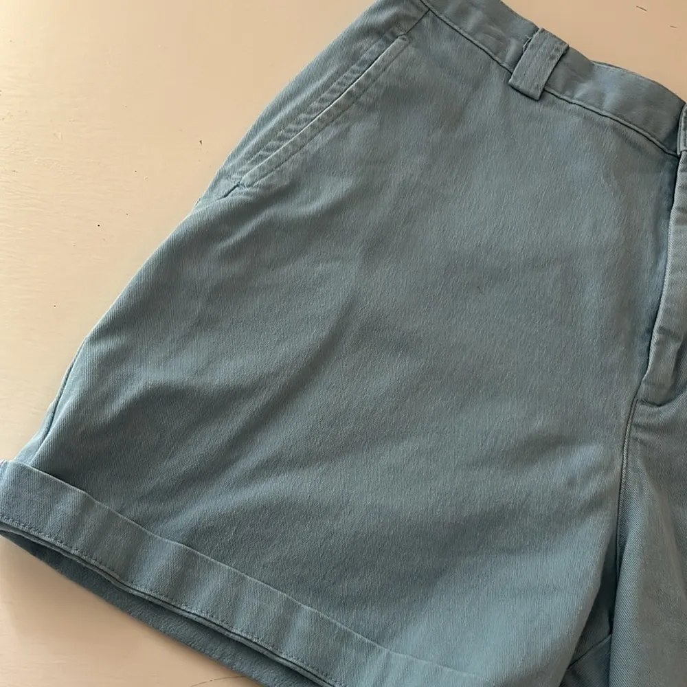 Dockers blue cuffed mid rise denim shorts - Image 3
