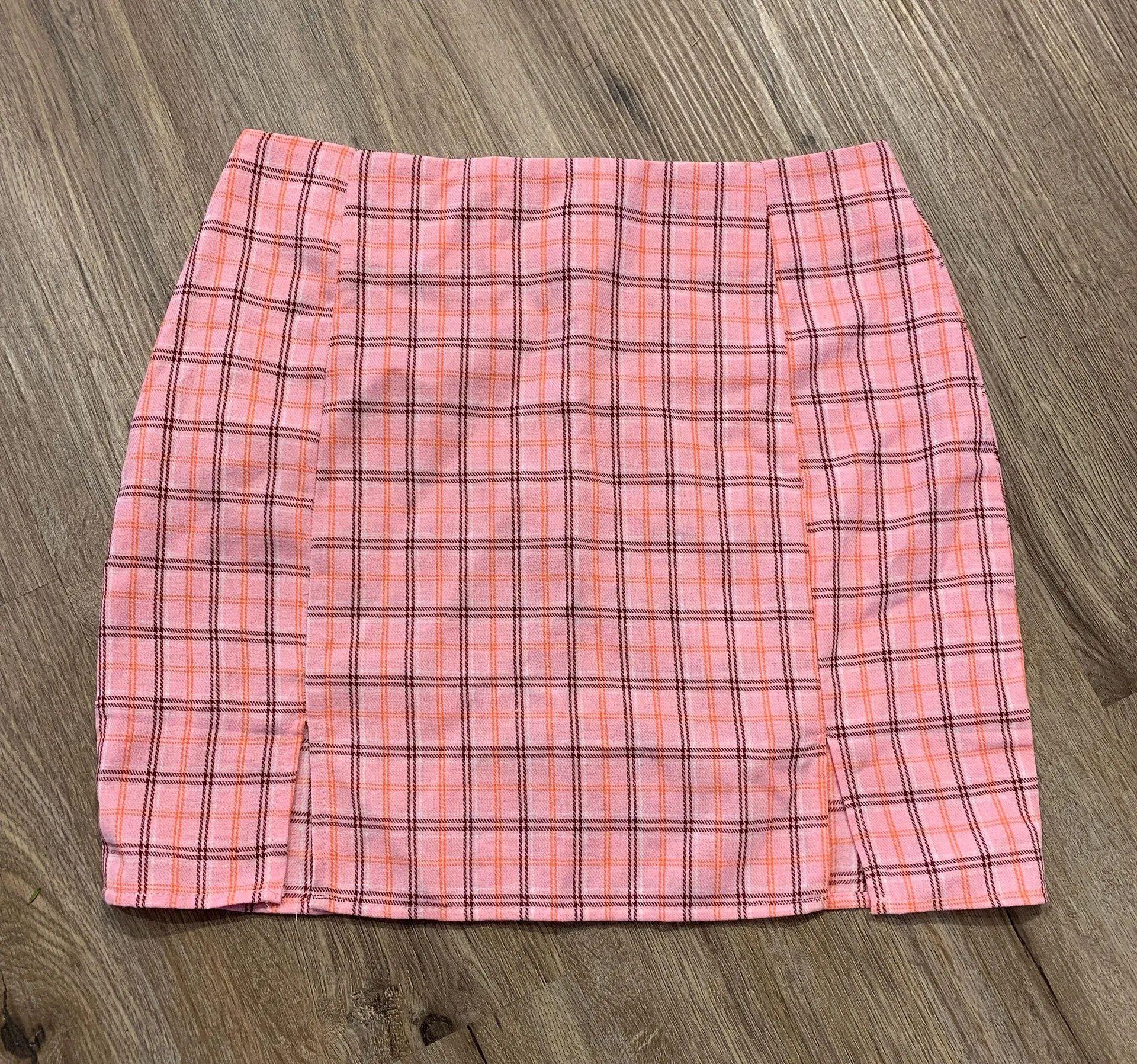 Pink Plaid Skirt - Image 4