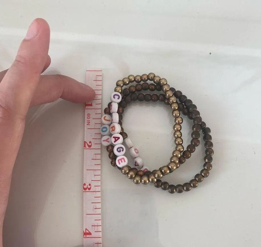 Set of 3 Gold Lettered Beaded Bracelets – Joy, Courage, Love - Image 5