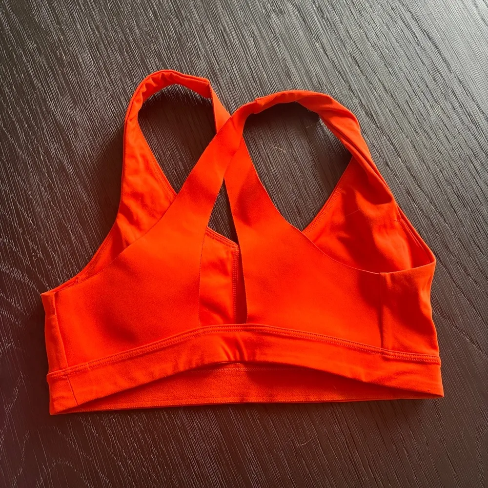 OLD NAVY  Activewear Women's Sports Bra - Image 2