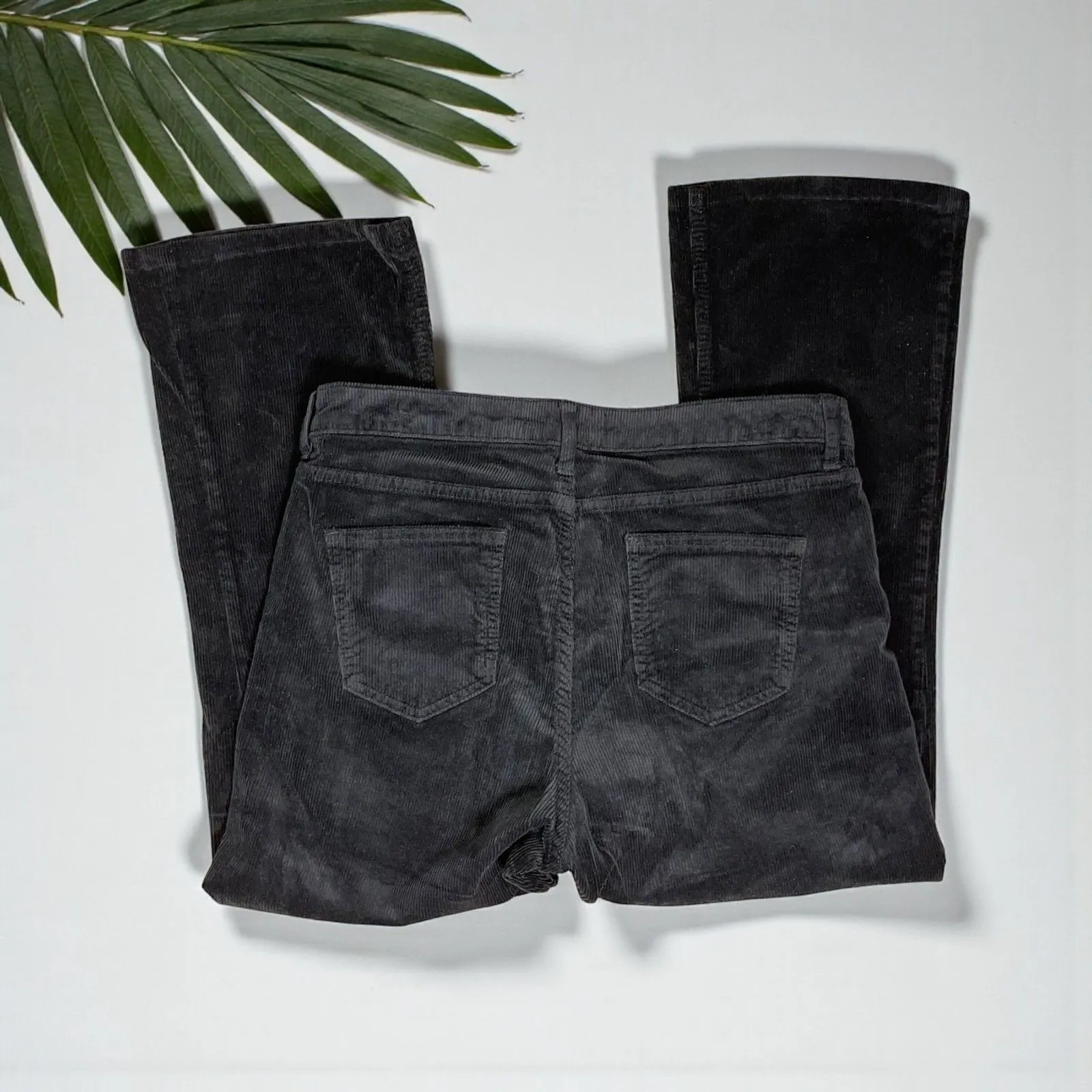 Zara Woman High-Rise Corduroy Button-Fly Cropped Kick Flare Pants - Image 9