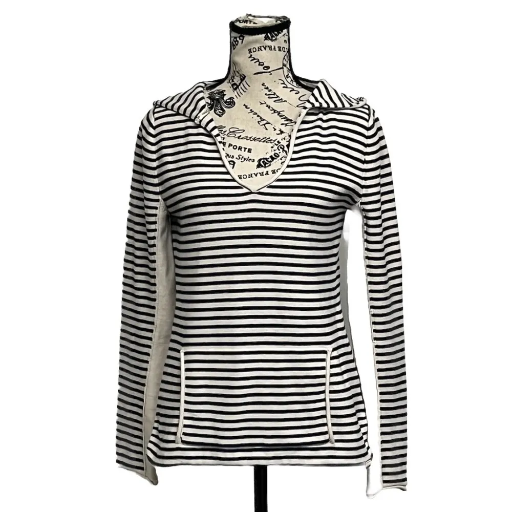 Roxy Black & White Striped V-Neck Hoodie Pullover Top Women’s L - Image 2