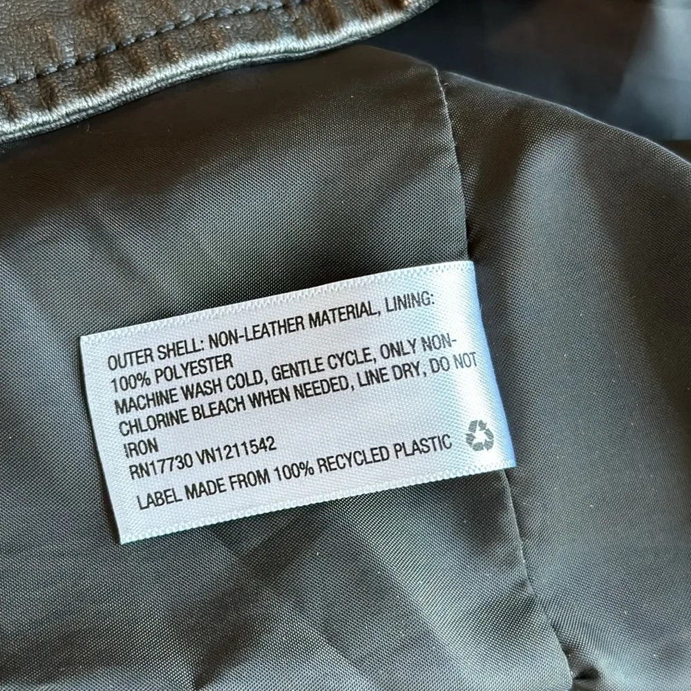 Universal Thread Target Black Non-leather Bomber Jacket Size Medium - Image 6