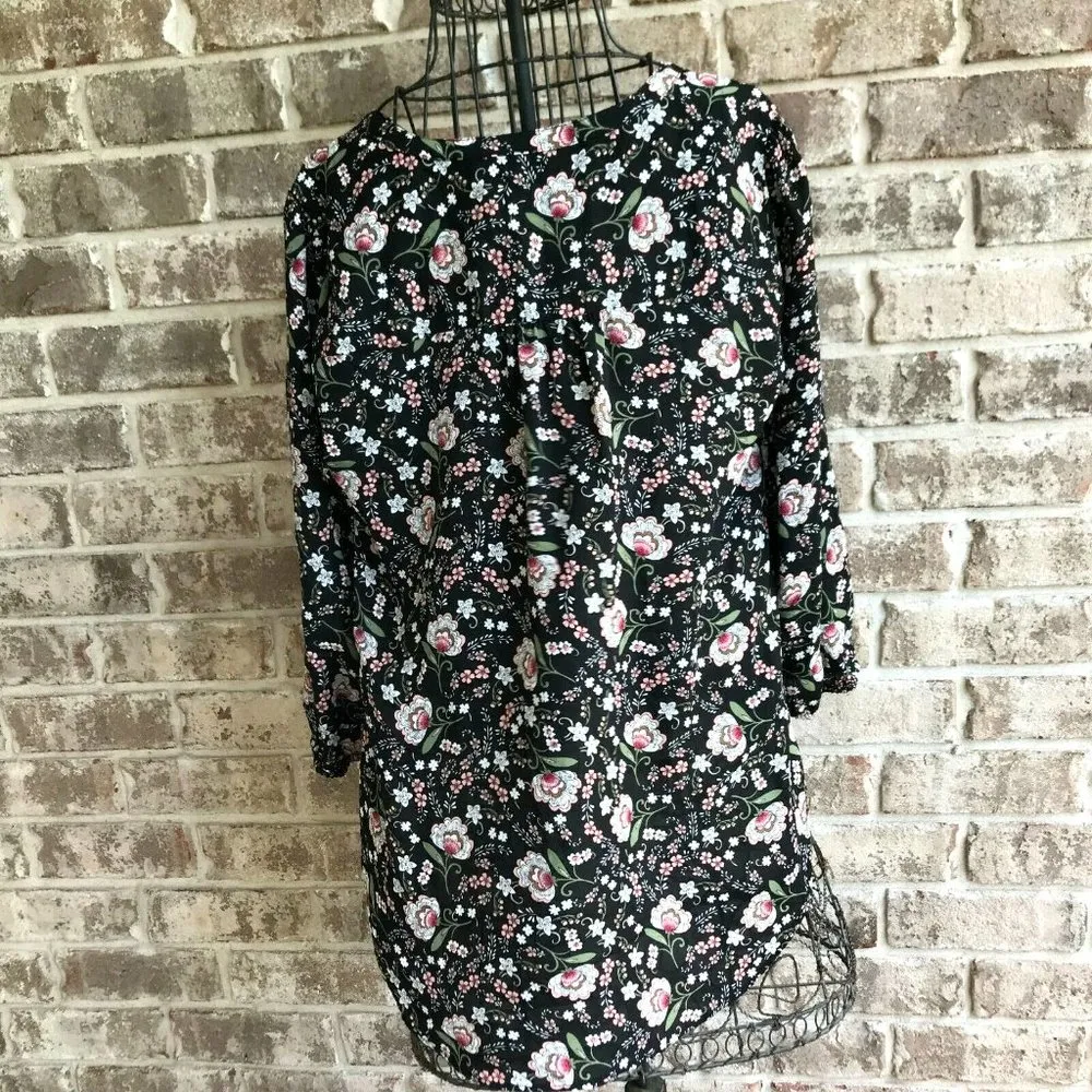 Kaari Blue Hi Low Floral Blouse Top Medium Everyday Essentials 3/4 Sleev… - Image 8