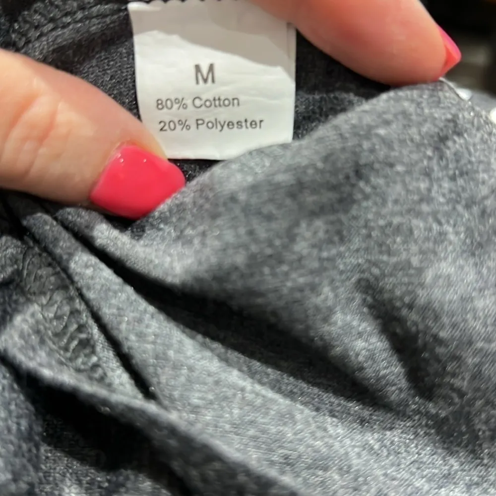 Married Gray Tank Top Tee Shirt Womens Medium - Image 4