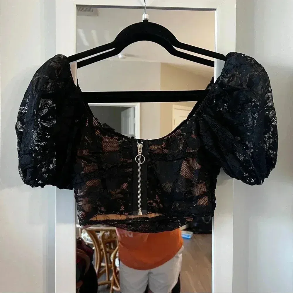 289 For Love & Lemons Rosalia Crop Top Size XS Color Black - Image 4