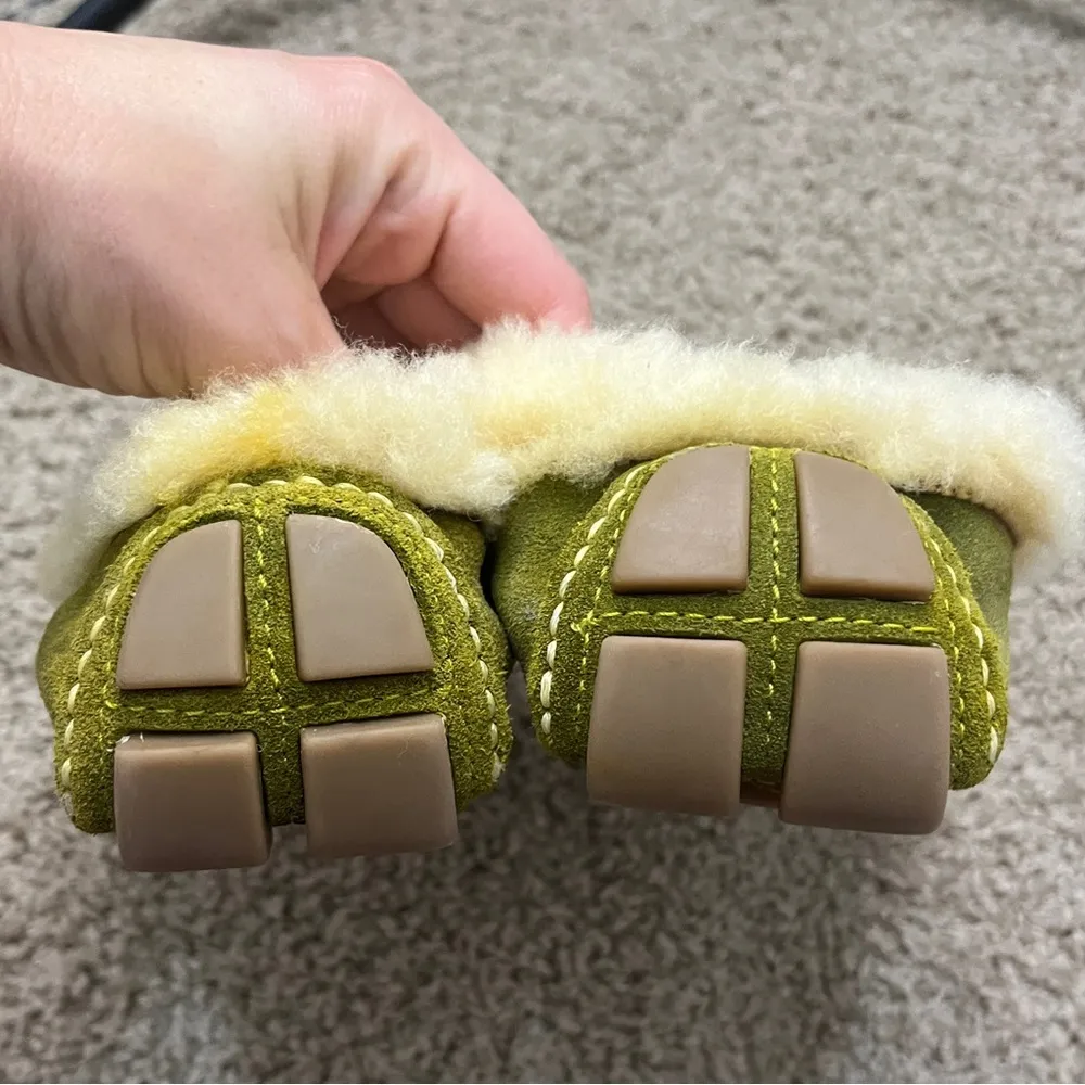 Banana Republic Lime Green Suede Moccasin Slipper Loafers Shearling Lined Sz 8 - Image 5