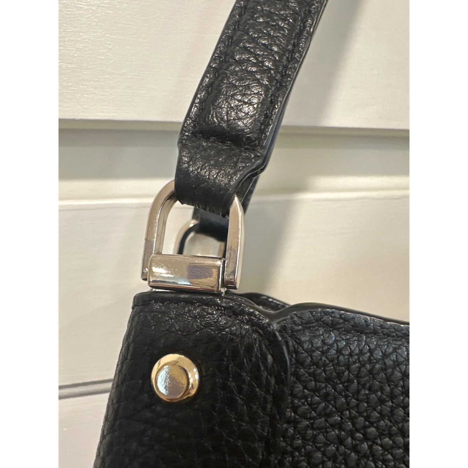 Kate Spade New York Pebble Leather Shoulder Bag Black purse Gold Hardware Leila - Image 4