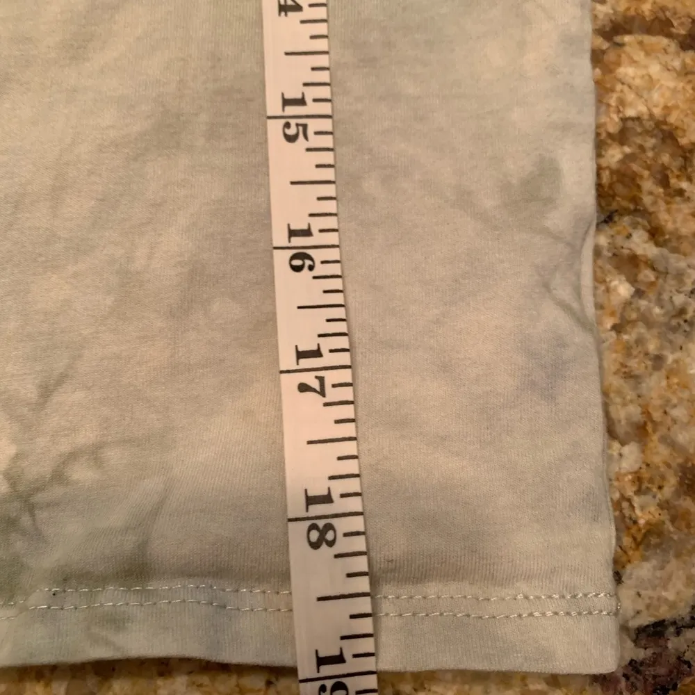 Kittenish Cropped Top Womens Size M Medium Green Tie Dye Long Sleeves Pullover - Image 7