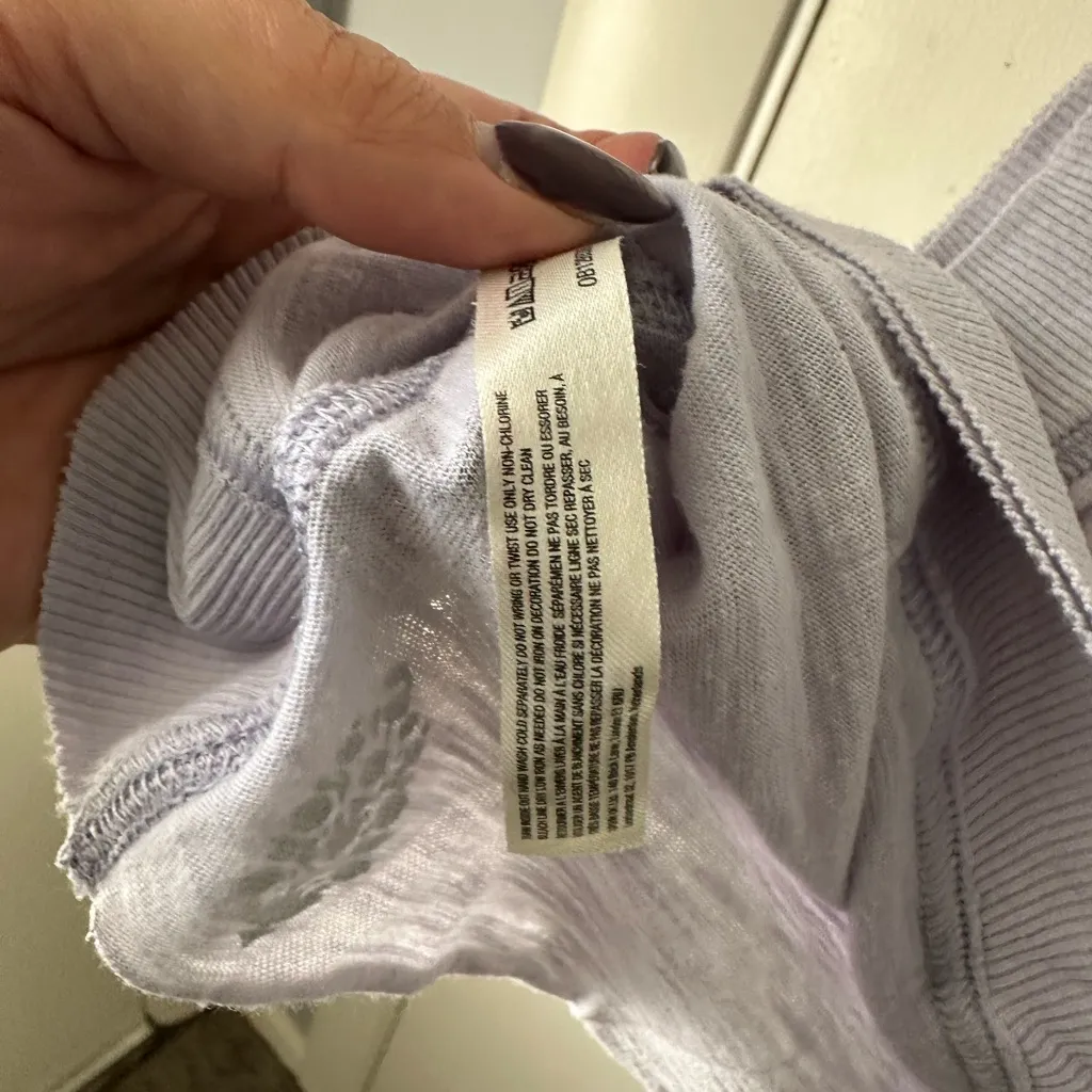 H&M Women's Light Gray Crop Top - Image 4