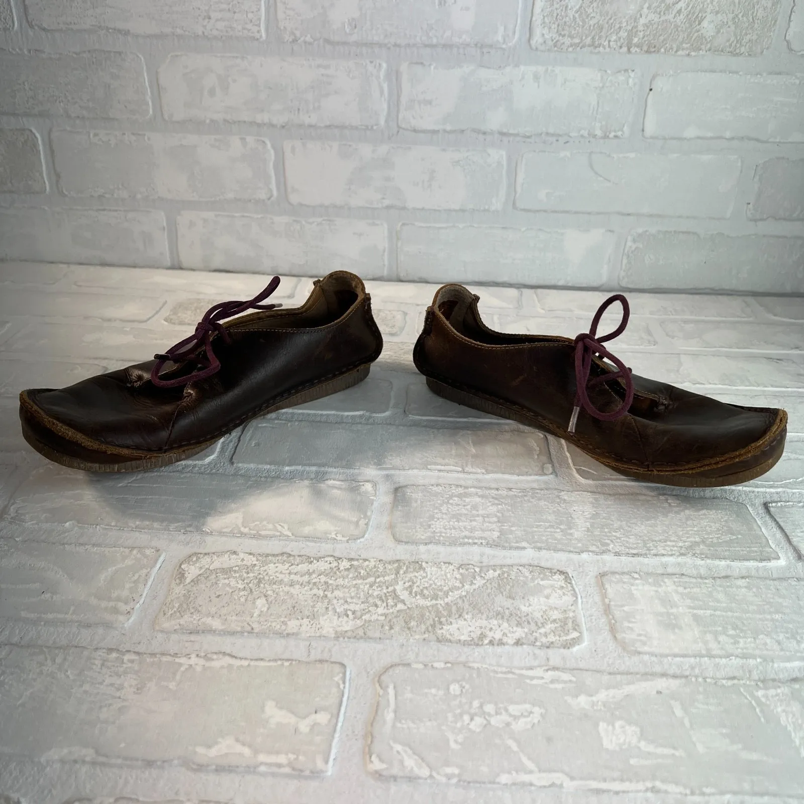 Clarks Shoes Womens 7.5 Brown Leather Janey Mae Artisan Purple Lace Up Moccasins - Image 11