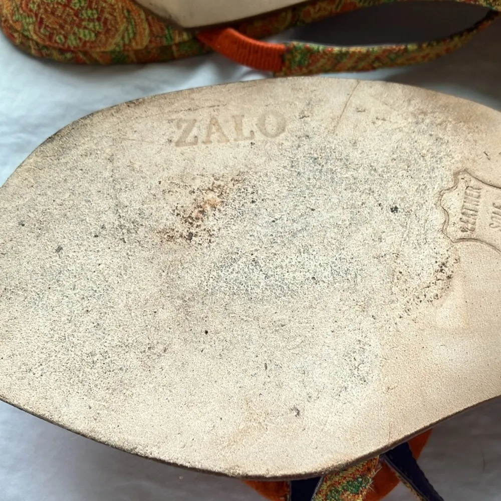 Zalo: Yellow/Orange heeled, paisley sandals - Image 4