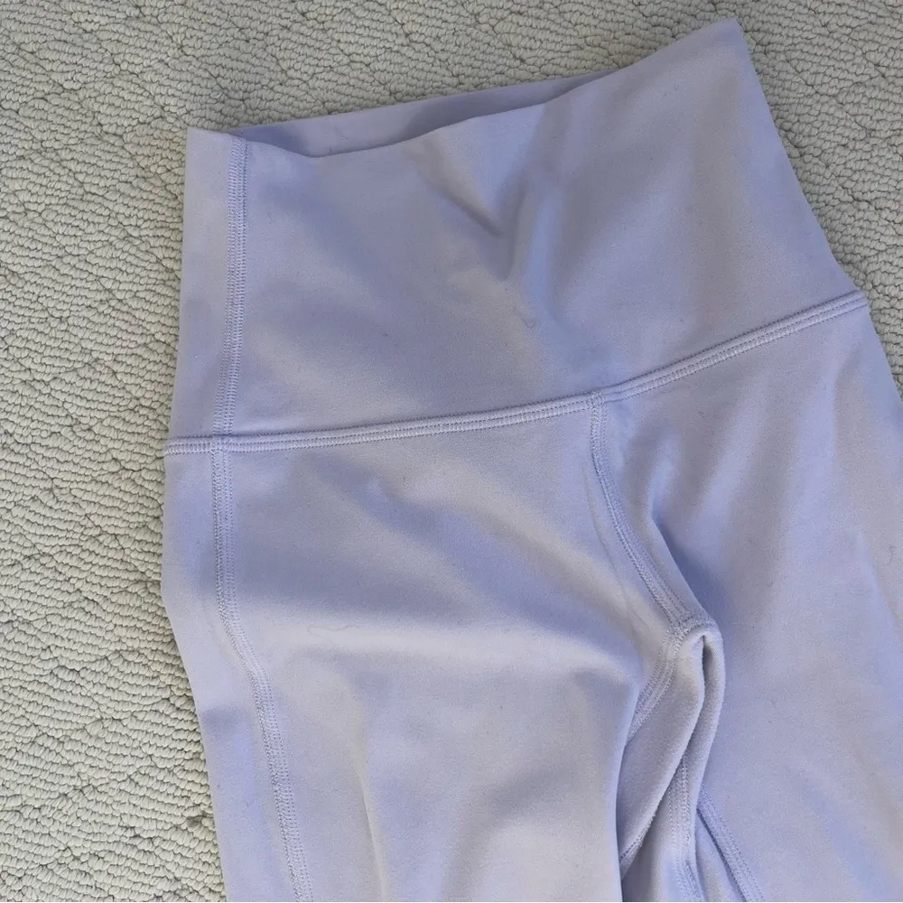 Lululemon Wunder Under Leggings Size 2 Lavender - Image 2