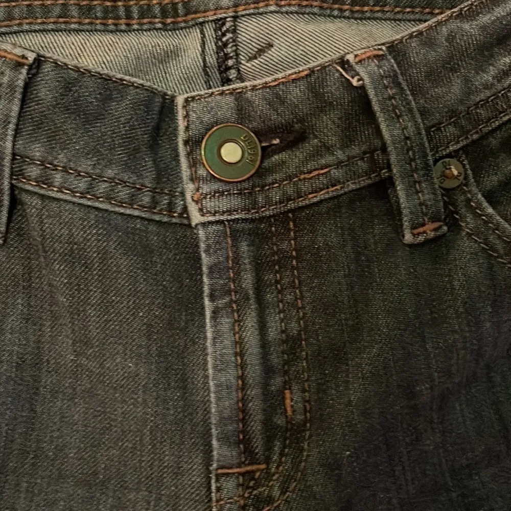 Dl1961 Jo Boyfriend Twister Distressed, Low Rise Jeans. Size 25. - Image 7