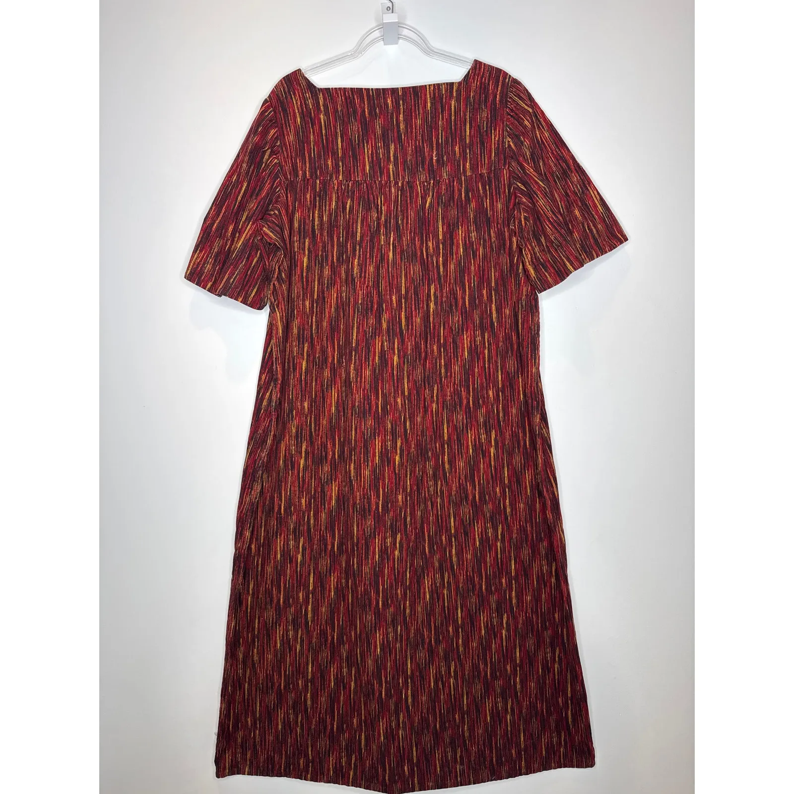 1970s handmade ribbed velvet midi dress short sleeve one pocket medium to large - Image 9
