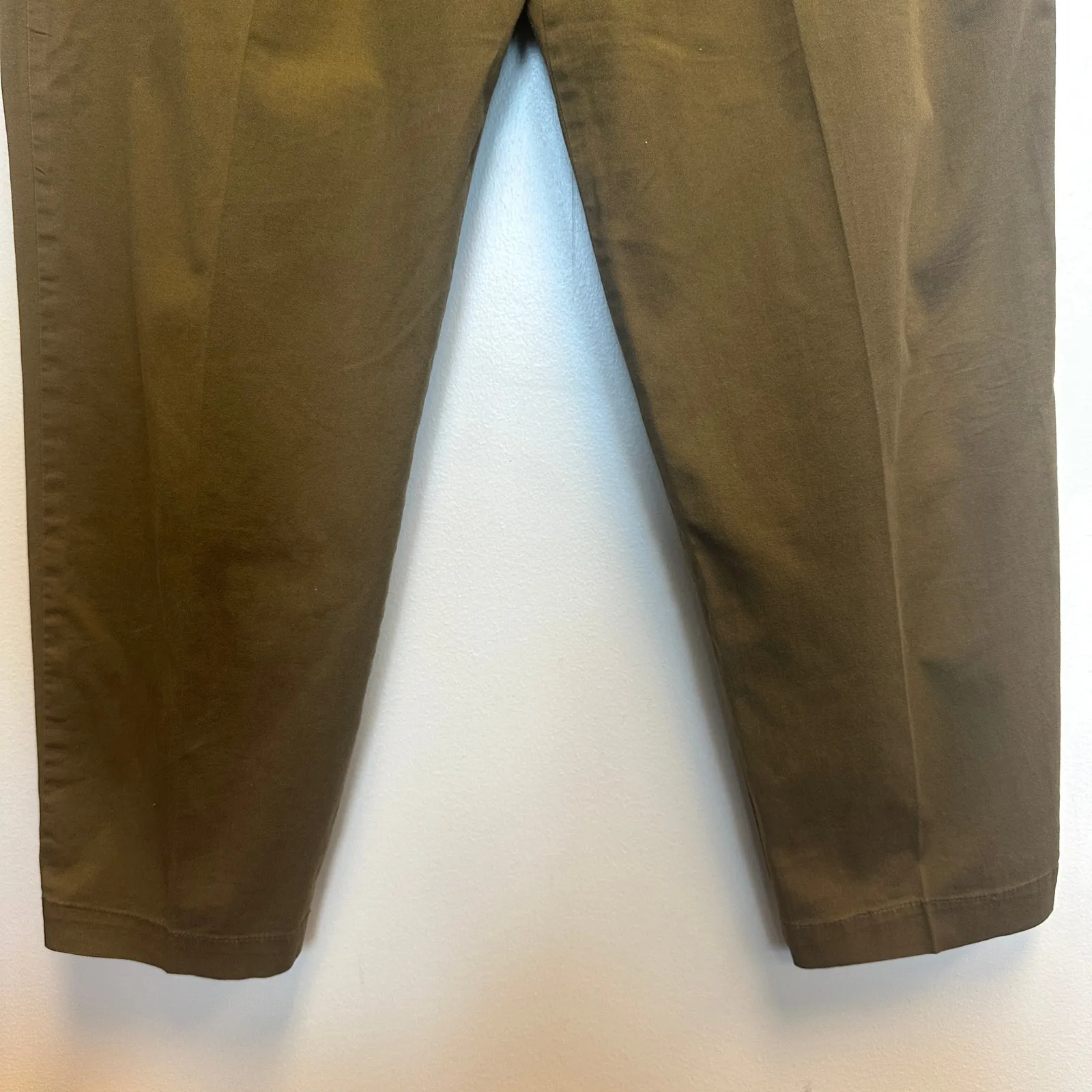 Vince Pleated Ankle Tapered Chino Pants Olive Green Work Career Office Size 10 - Image 5