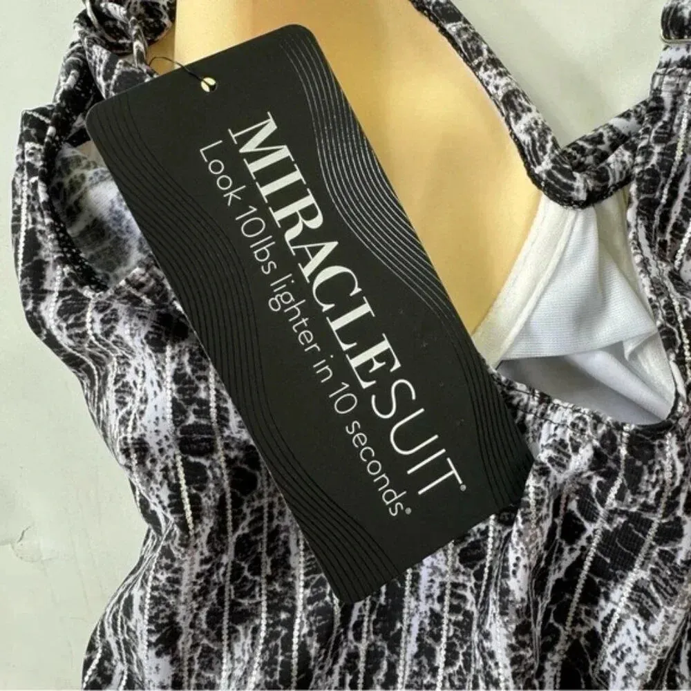 MiracleSuit Metallic Silver Chevron Python Siren OnePiece Swimsuit Size 8 NWT - Image 10