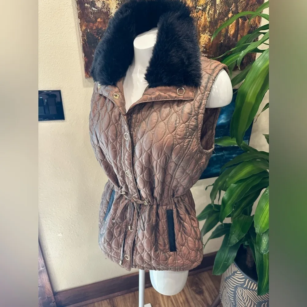 EUC Casual Identity women’s M faux fur collar insulated vest Bronze Brown Size M - Image 4
