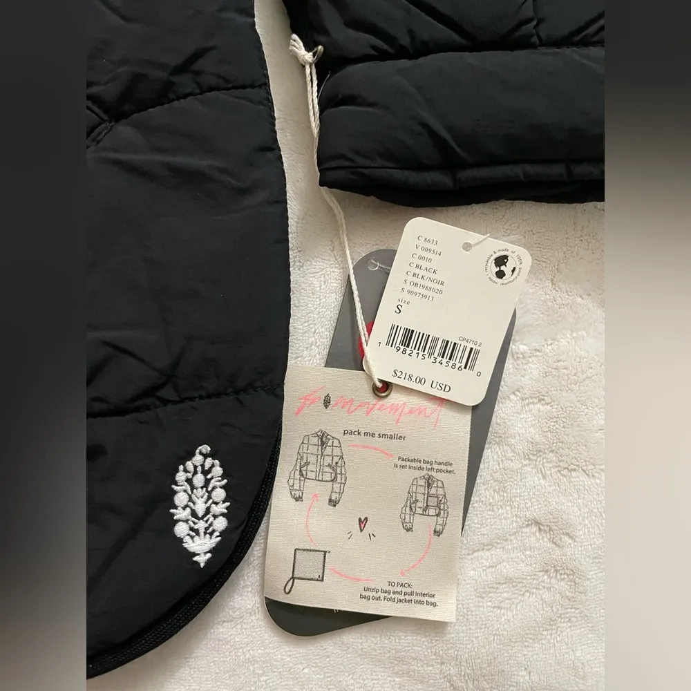 Free People Movement Hatch Pippa Puffer Jacket Black Size S NWT - Image 8