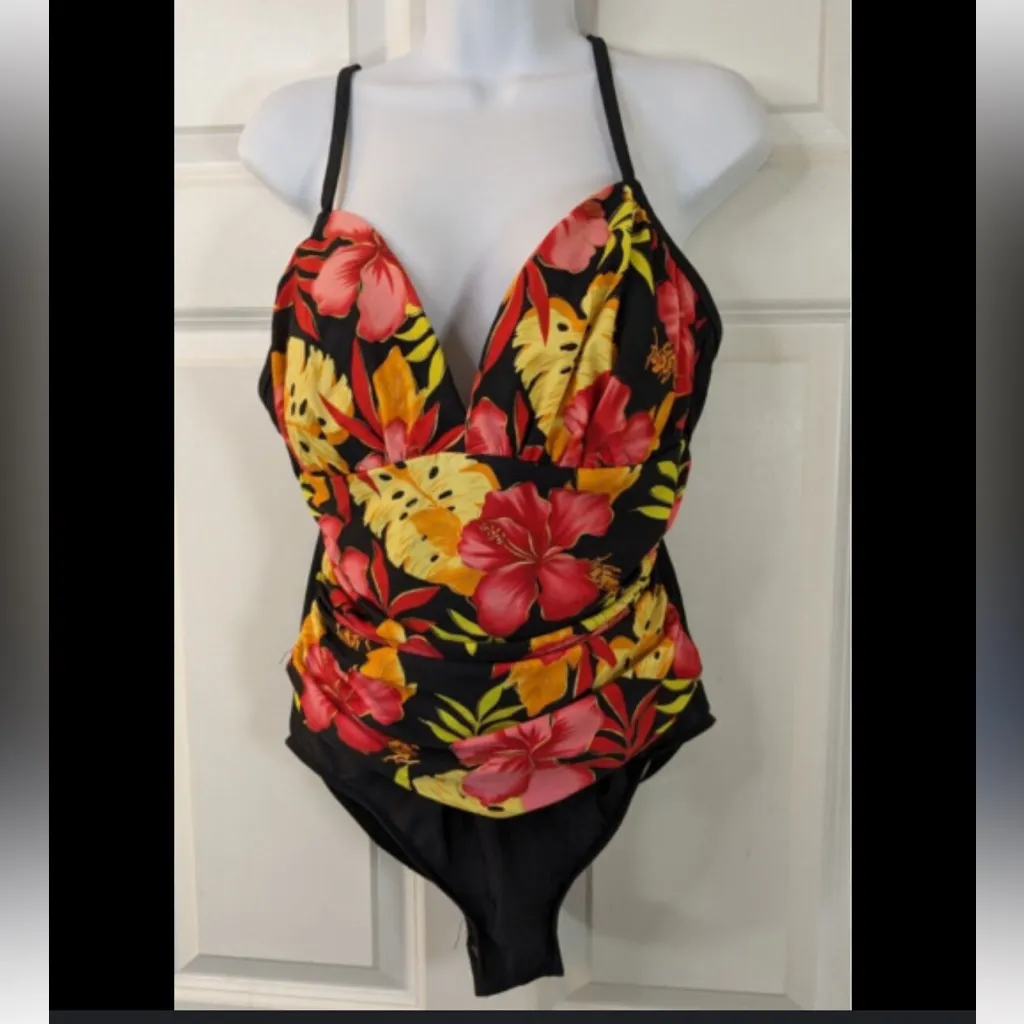 Shape Detector Sz 14 Swimsuit - Image 3