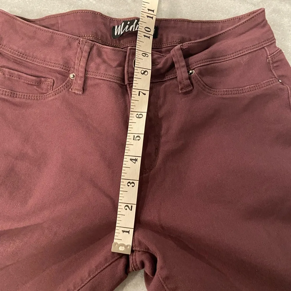 YMI Jeans Size 7 Maroon Plum Cotton Denim Stretch Skinny Jeans 5 Pocket - Image 9