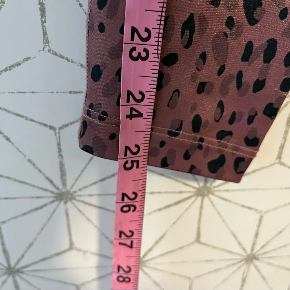 Beyond Yoga Mauve Cheetah Legging 25” - Image 6