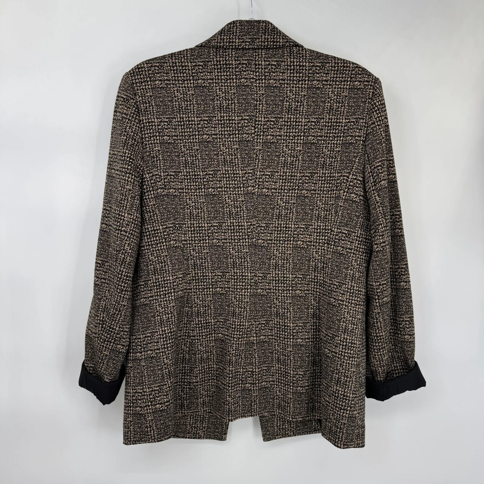 Elie Tahari Plaid Blazer Jacket Women 12 Black Beige Single Button Lined Pockets - Image 11