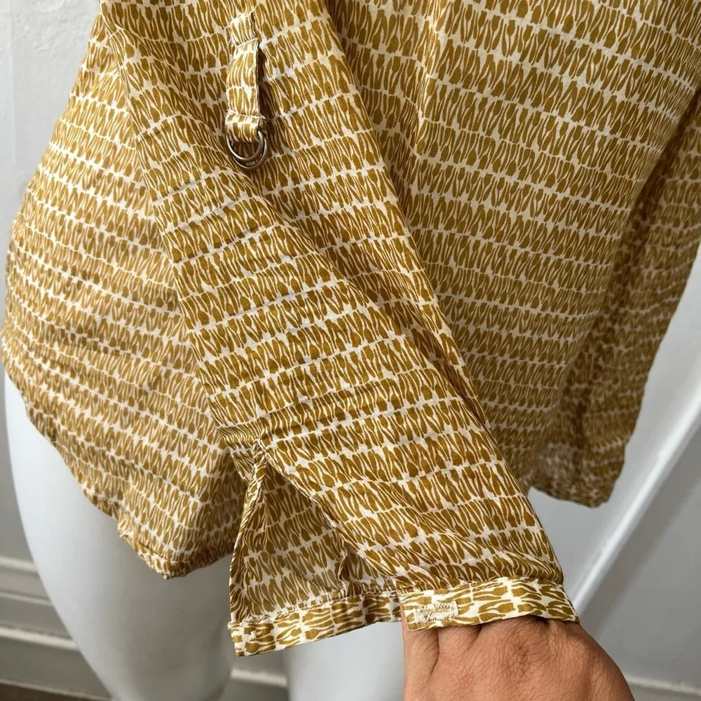 Anthropologie Holding Horses Mustard Yellow V Neck tulip Print Pullover Tunic 2 - Image 3