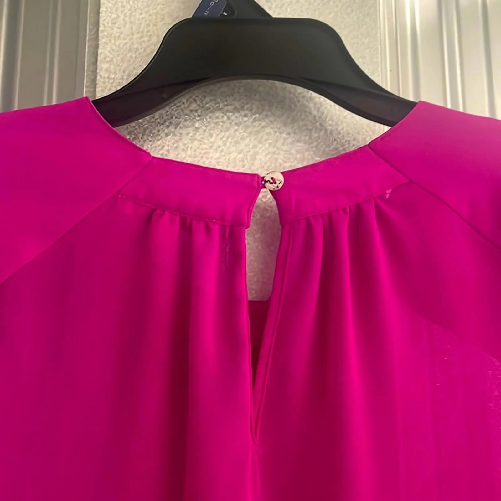 Gibson Latimer Magenta Pink Jewel Neckline Sheer Blouse Work Career - Image 6