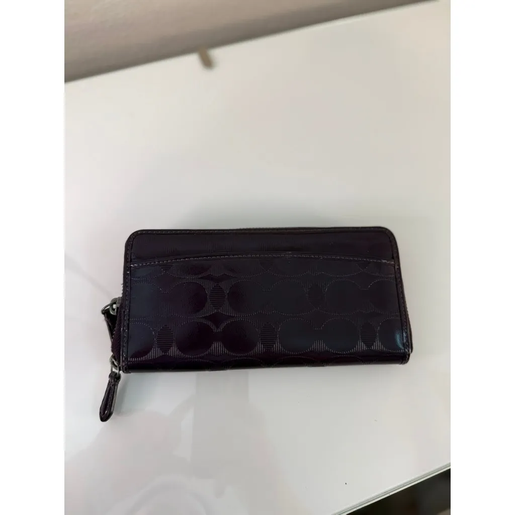 Coach Signature Embossed Zip Around Long Wallet – Purple - Image 4