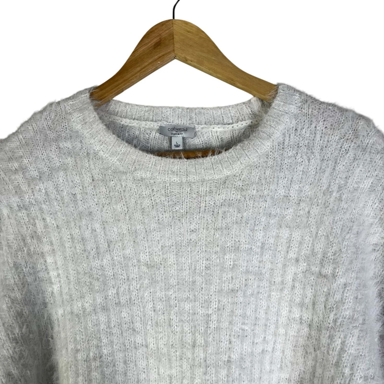 Cabana by Crown & Ivy Sweater Womens L White Fuzzy Textured Metallic Cozy Winter - Image 2