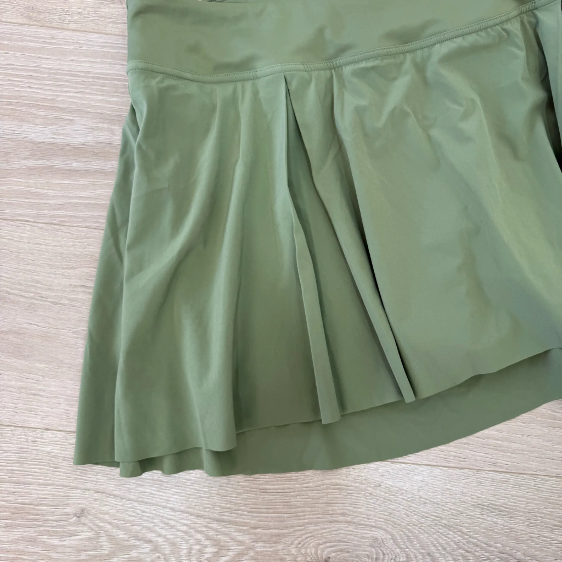 Nike Green Pleated Skort - Image 3
