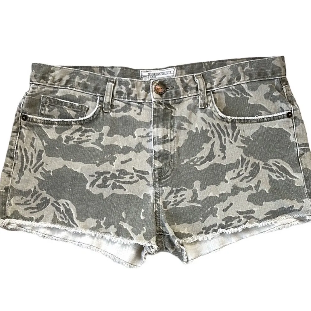 Like New Current/Elliott The Boyfriend Shorts - Image 2